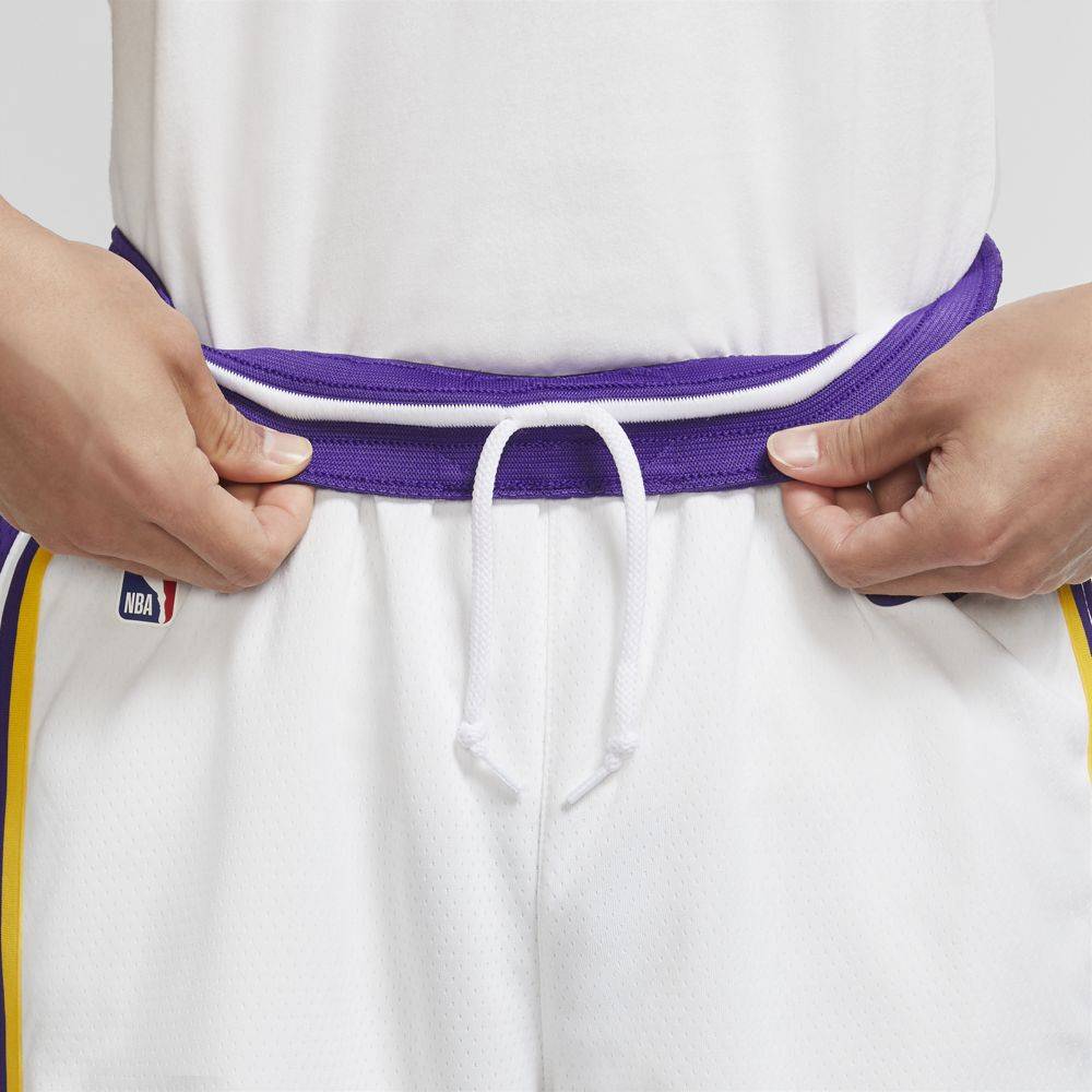 NIKE LOS ANGELES LAKERS SWINGMAN SHORTS AJ5616 100 - Shiekh