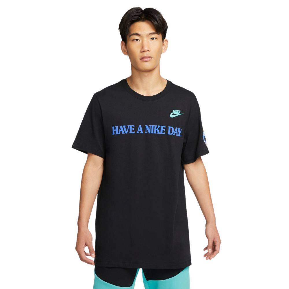 Nike have a hot sale nike day tee