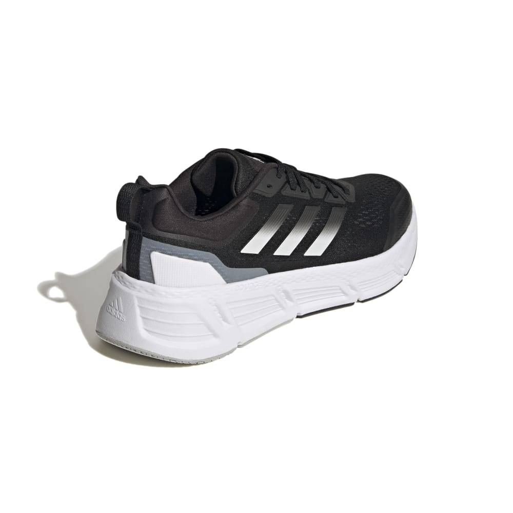 Adidas questar 2024 vs duramo 9