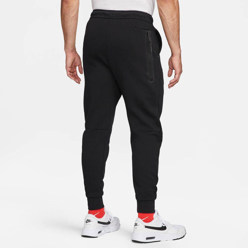 NIKE LIVERPOOL F.C. TECH FLEECE JOGGER - DN3090-010