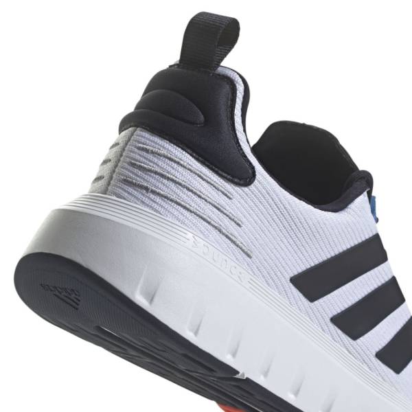 ADIDAS SWIFT RUN 23 - IG4692