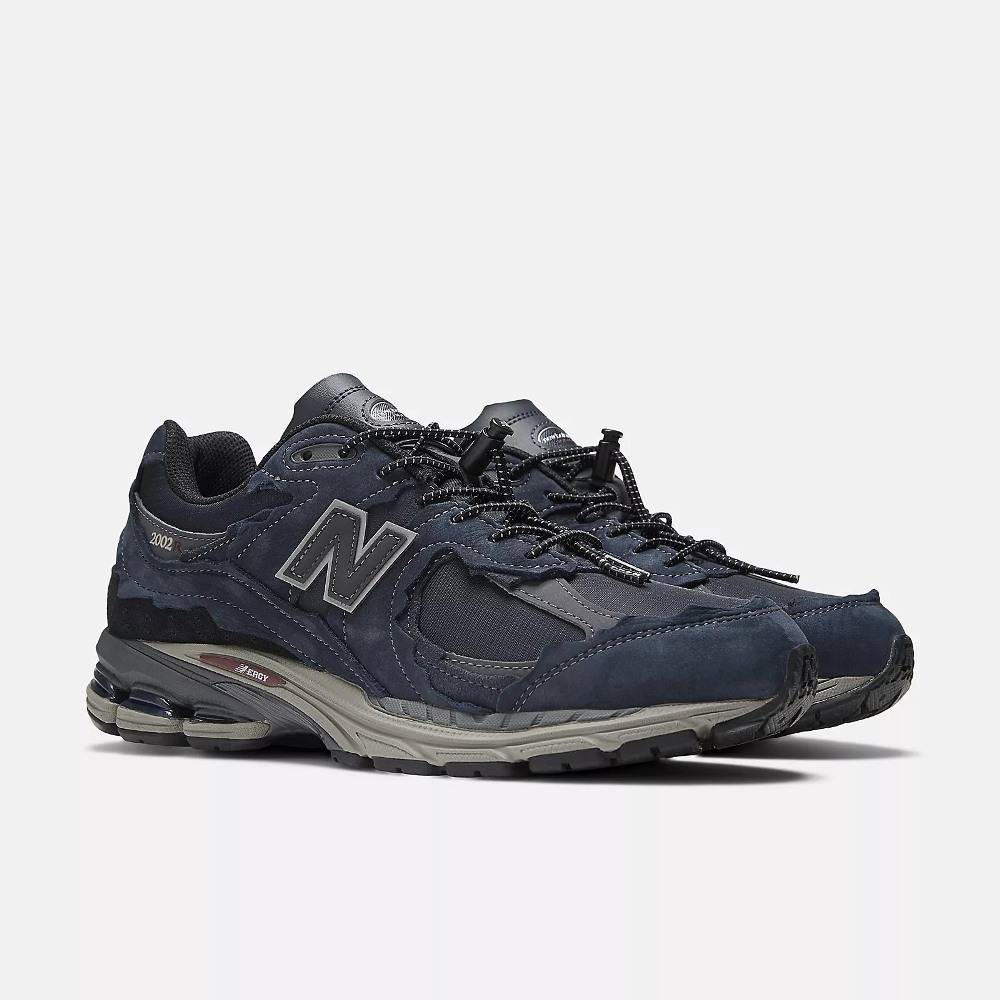 NEW BALANCE M2002 LIFESTYLE SNEAKERS - M2002-RDO