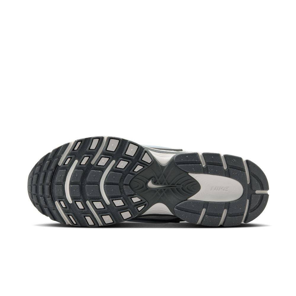 【ナイキ】 ウィメンズ V5 RNR ★ HQ7901-103 ★ 22~25 NIKE V5 RNR WOMENS SNEAKERS - HQ7901-103